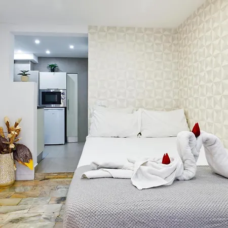 Cosy Flat In The Center 아파트 *