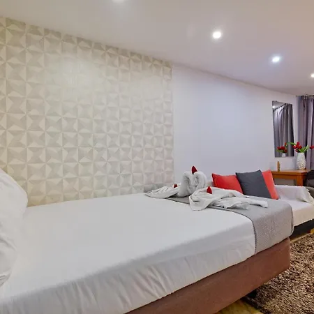 Cosy Flat In The Center 리스본