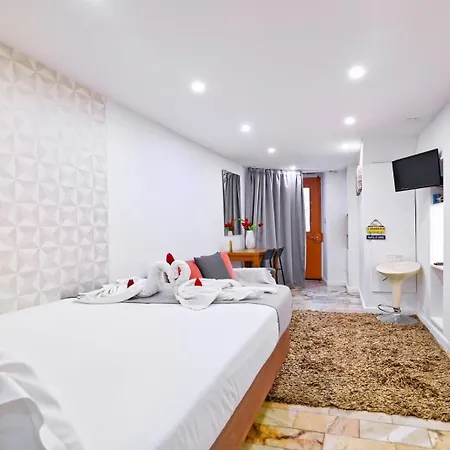 아파트 Cosy Flat In The Center